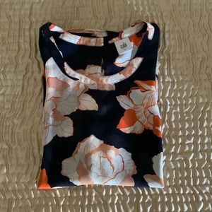 Cabi S floral top, perfect condition pretty for spring summer!!